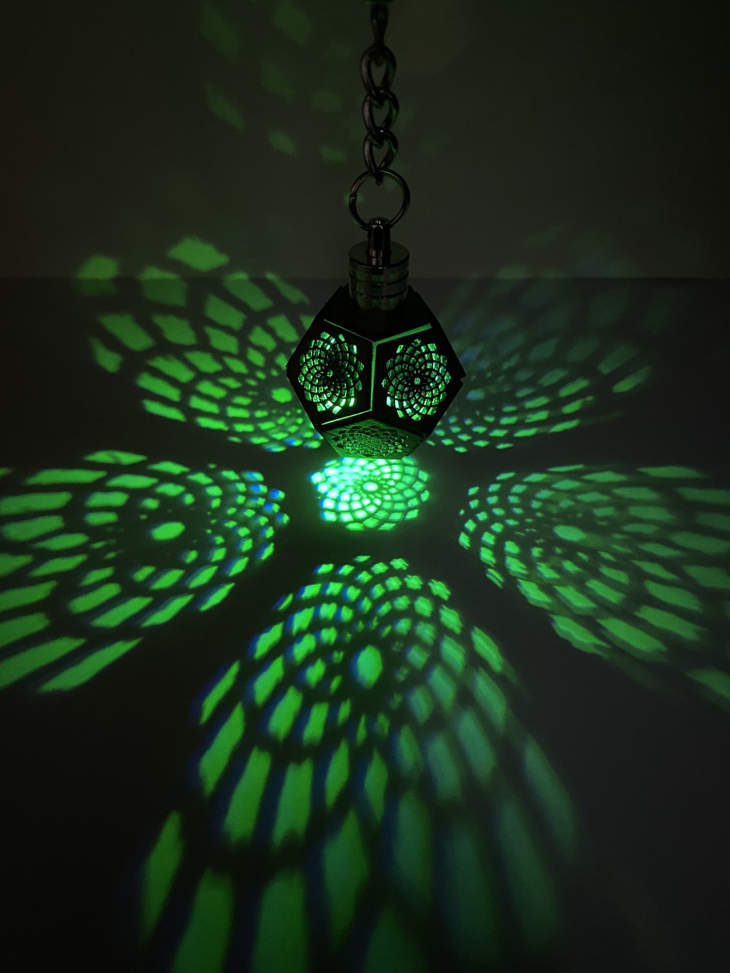 LED Dodecahedron Key Ring Mandala Flower
