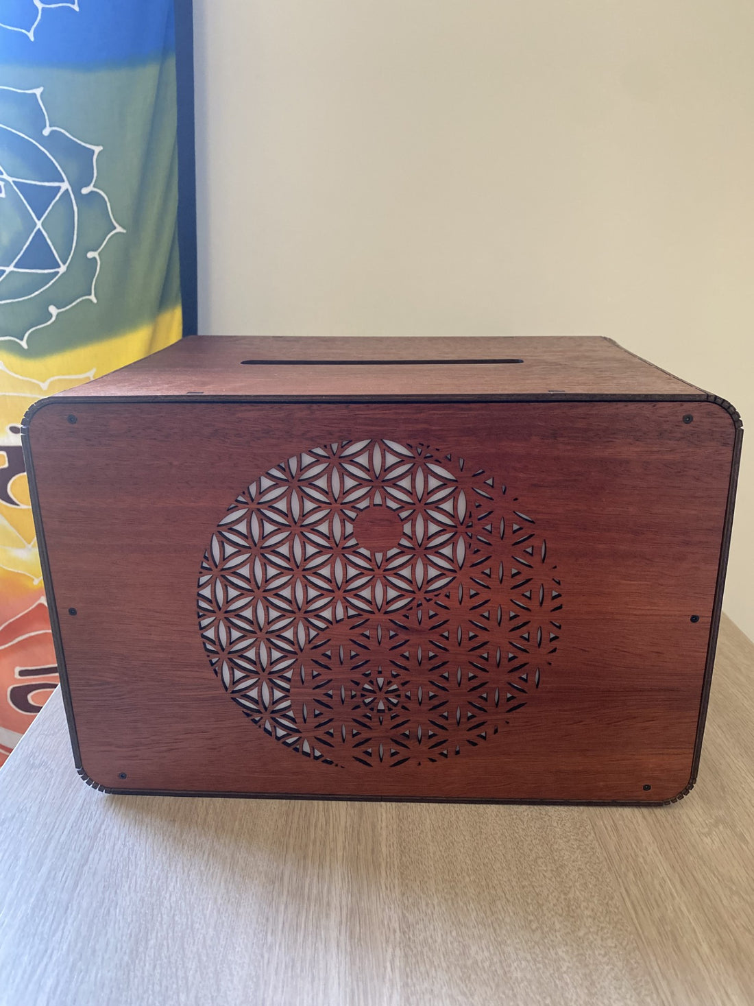 Flower of Life/Yin Yang Pattern LED Rainbow Colors