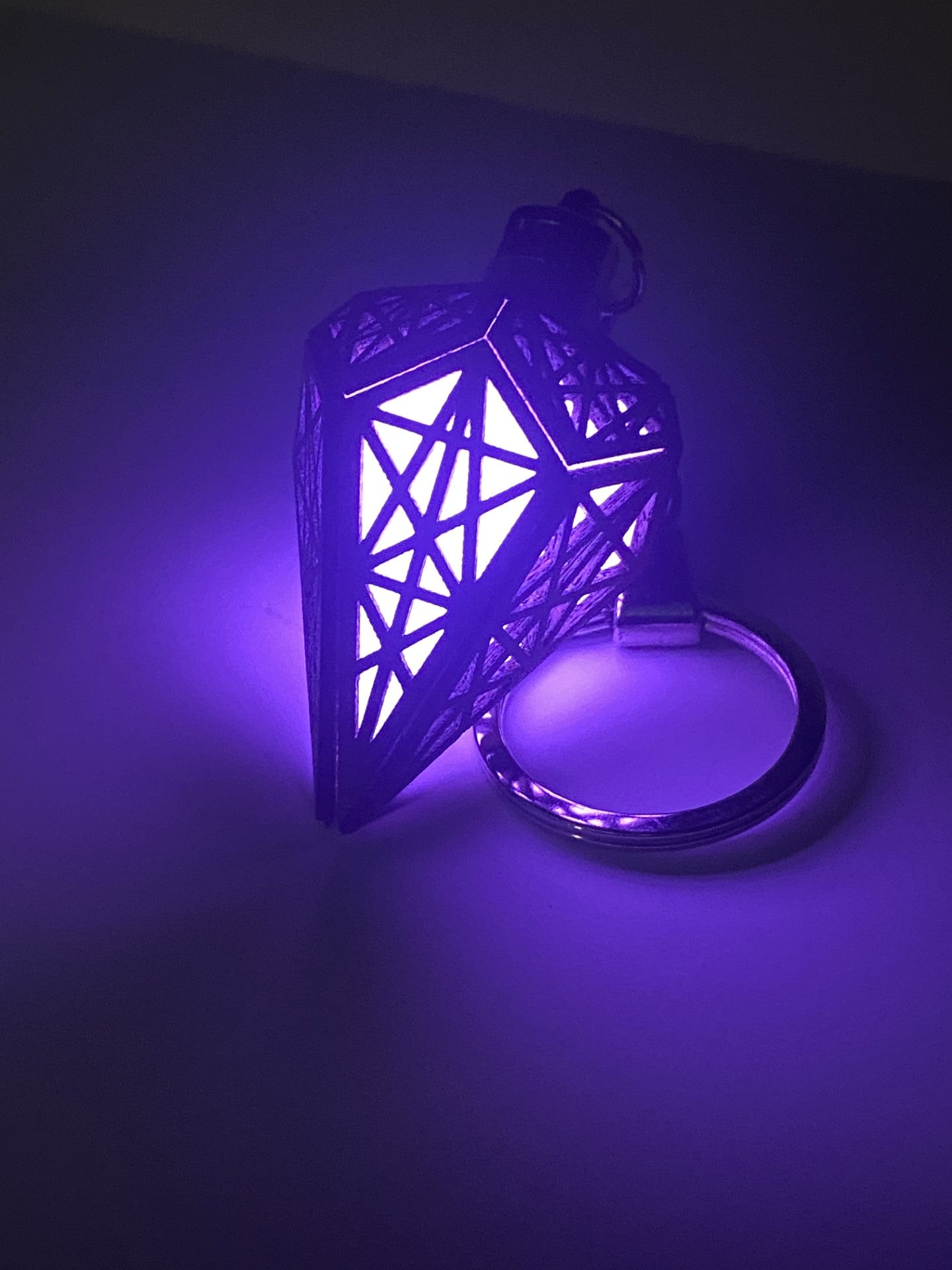 LED Key Ring Sacred Geometry Mandala Pentagonal Trapezohedron